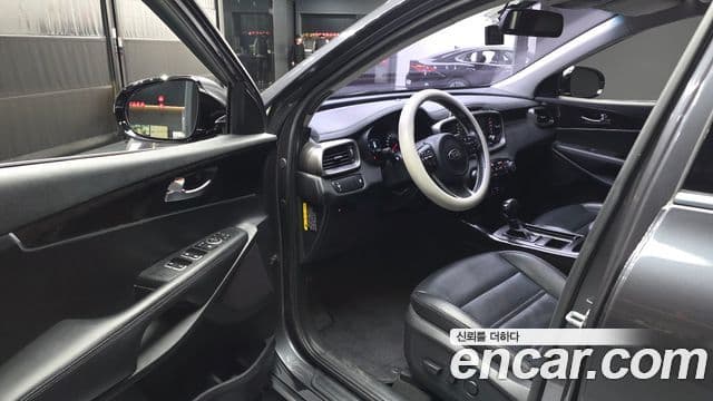 Kia All New Sorento Prestige, 2016 10