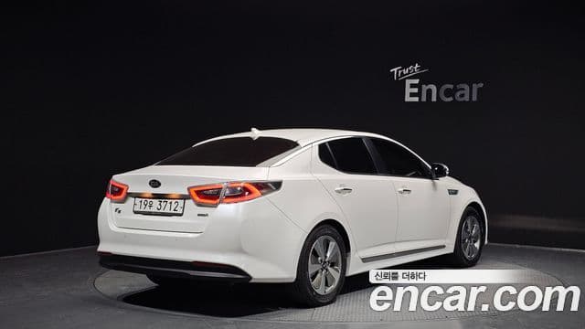 Kia K5 гибрид Prestige, 2015 2