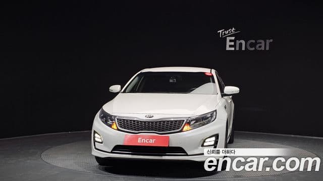 Kia K5 гибрид Prestige, 2015 3