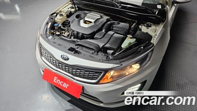 Kia K5 гибрид Prestige, 2015 6