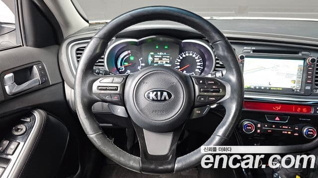 Kia K5 гибрид Prestige, 2015 15