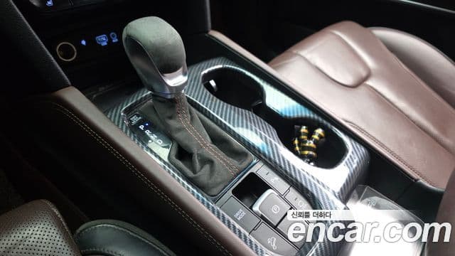 Hyundai Santa Fe TM Inspiration, 2019 9