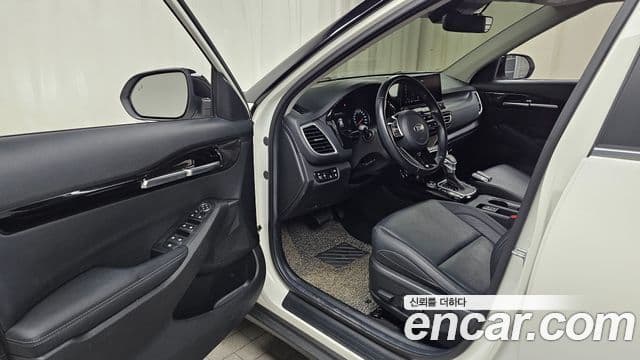 Kia Seltos Signature, 2021 10