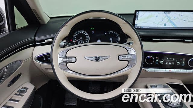 Genesis GV70, 2022 13