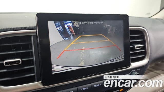 Hyundai Venue 1.6 Flux, 2020 15