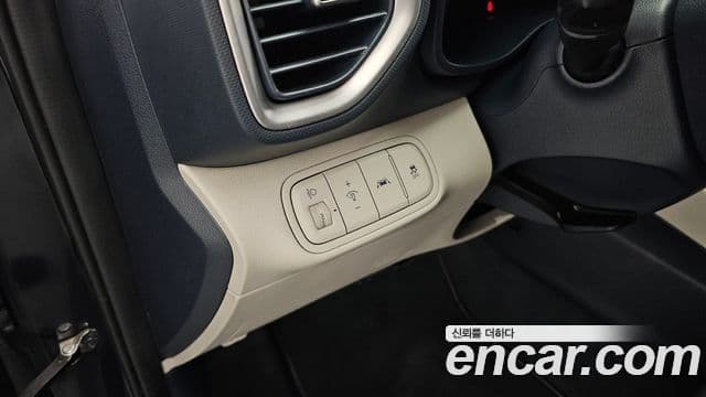 Hyundai Venue 1.6 Flux, 2020 19