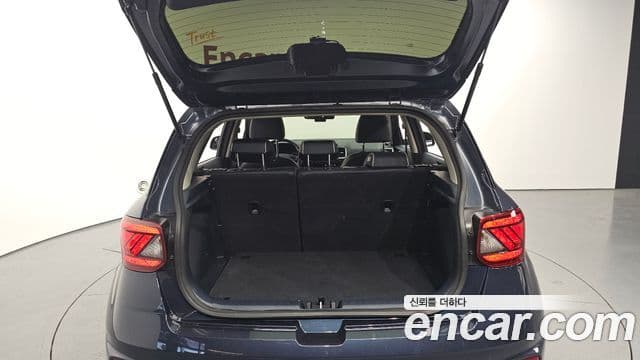 Hyundai Venue 1.6 Flux, 2020 20