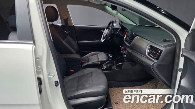 Kia Stonic Prestige, 2019 11