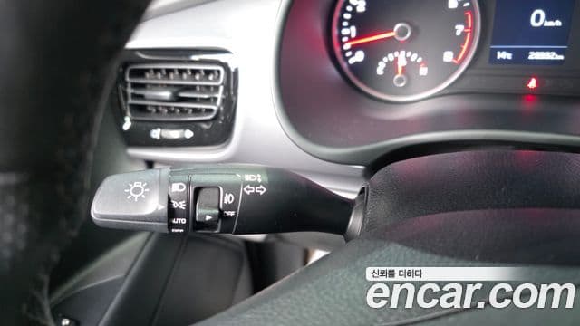 Kia Stonic Prestige, 2019 19