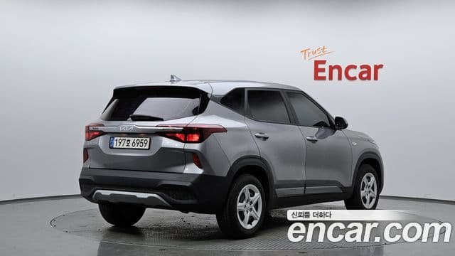 Kia Seltos Trendy, 2023 2