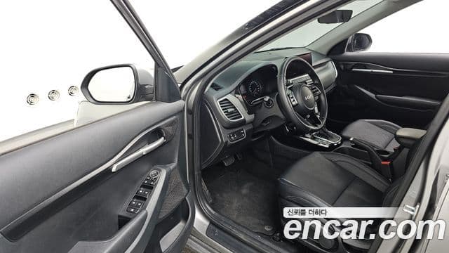 Kia Seltos Trendy, 2023 10