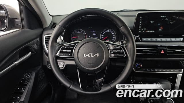 Kia Seltos Trendy, 2023 13