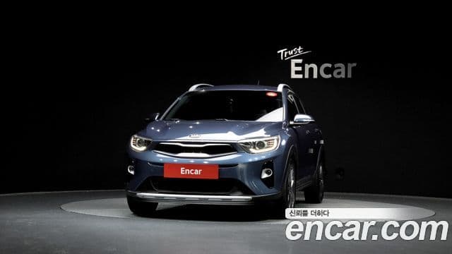 Kia Stonic Trendy, 2019 3