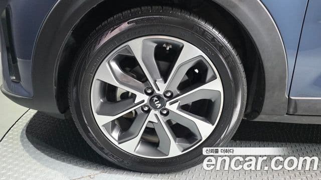 Kia Stonic Trendy, 2019 все фото