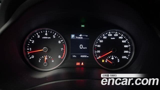 Kia Stonic Trendy, 2019 8