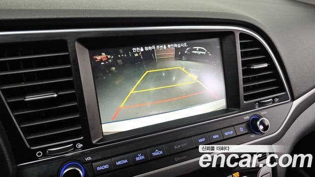 Hyundai Avante AD 1.6 GDI Smart, 2018 17