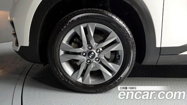 Kia Seltos Prestige, 2022 все фото