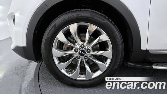 Kia The / новый New Sorento Noblesse Special, 2018 16