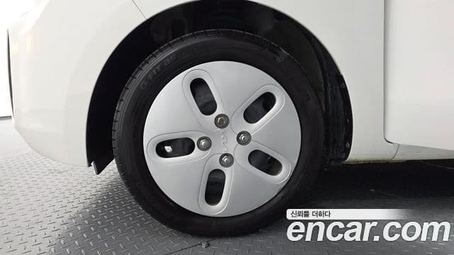 Kia The / новый New Ray Prestige, 2022 все фото