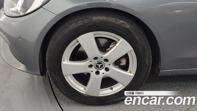 Mercedes-Benz C-класс W205, 2017 все фото