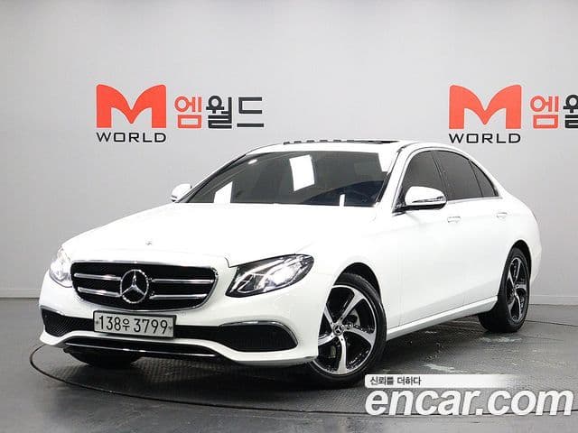 Mercedes-Benz E-класс W213 Avantgarde, 2020 1