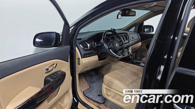 Kia The / новый New Carnival Special, 2019 10