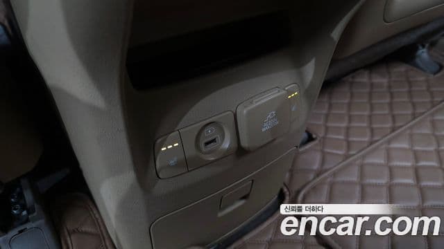 Kia The / новый New Carnival Special, 2019 19