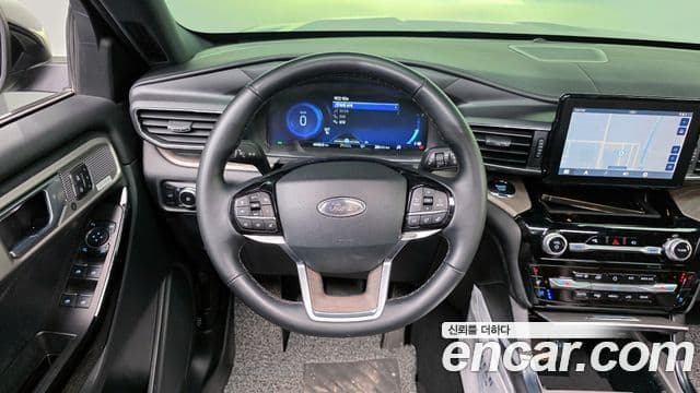 Ford Explorer 6세대 3.0 Platinum 4WD, 2023 13