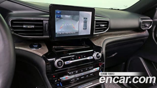 Ford Explorer 6세대 3.0 Platinum 4WD, 2023 15