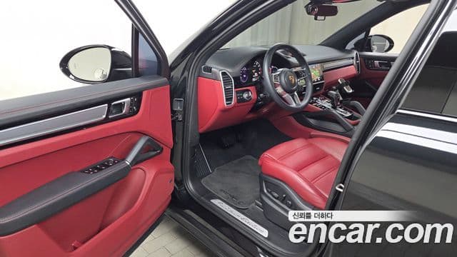 Porsche Cayenne (PO536) 3.0 E-гибрид Platinum Edition, 2023 10