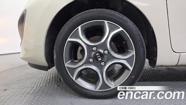 Kia All New Morning Luxury, 2012 все фото