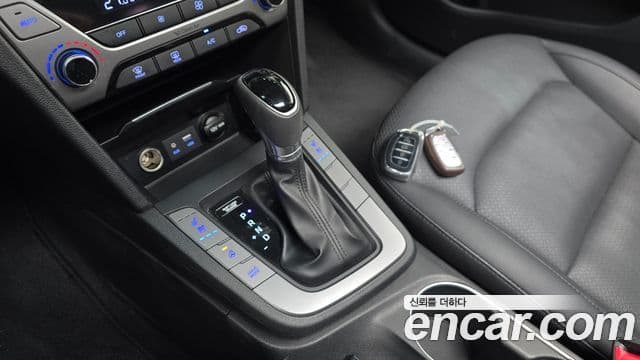 Hyundai Avante AD 1.6 GDI Smart, 2018 9