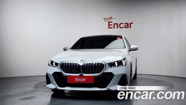 BMW 5시리즈 (G60) 530i xDrive M Sport, 2024 3
