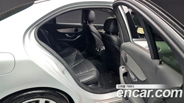 Mercedes-Benz C-класс W205 Avantgarde, 2017 11