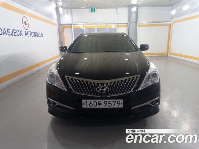 Hyundai Grandeur HG Modern, 2016 1