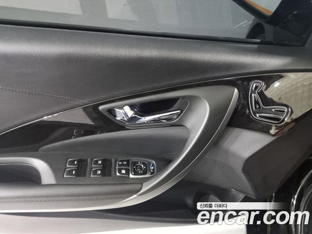 Hyundai Grandeur HG Modern, 2016 9