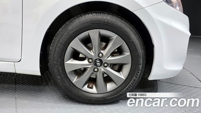 Hyundai Accent(новый кузов / новое поколение) Modern, 2018 все фото