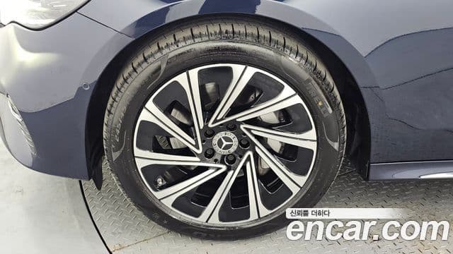 Mercedes-Benz E-класс W214 Exclusive, 2024 все фото