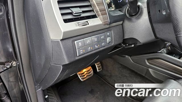 KG모빌리티(SsangYong) G4 Rexton Heritage, 2018 16