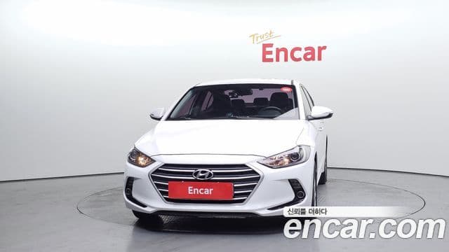 Hyundai Avante AD 1.6 e-VGT Smart, 2016 3