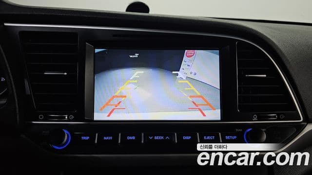 Hyundai Avante AD 1.6 e-VGT Smart, 2016 18