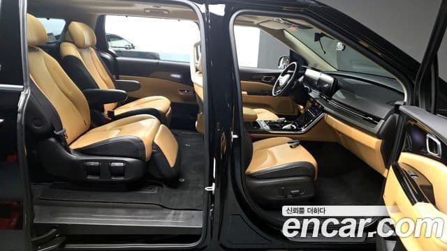 Kia Carnival 4세대 Signature, 2023 11