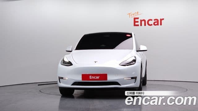 Tesla модель Y Long Range AWD, 2022 3