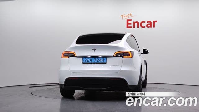 Tesla модель Y Long Range AWD, 2022 4