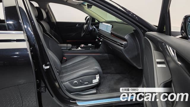 Genesis G80 (RG3) бензин 2.5 турбо AWD, 2026 11