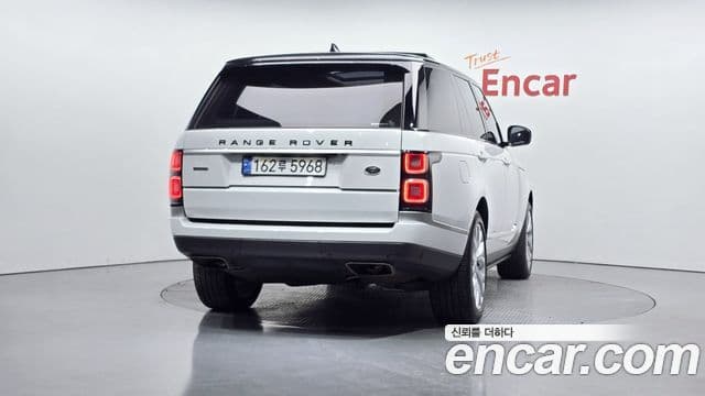 Land Rover Range Rover 4세대 4.4 SDV8 AB дизель, 2018 4