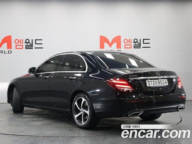 Mercedes-Benz E-класс W213 Avantgarde, 2020 4