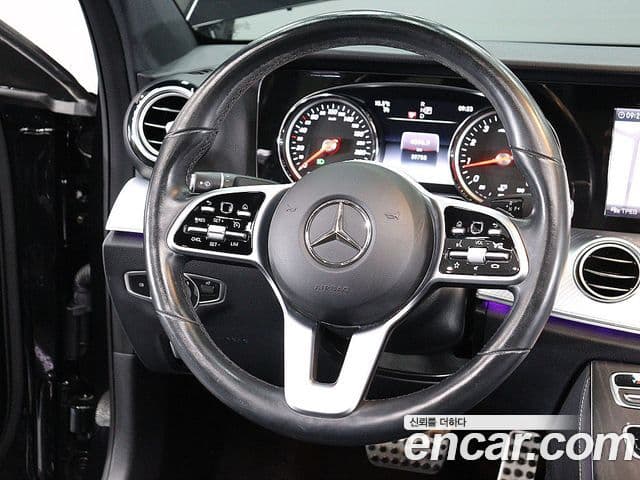 Mercedes-Benz E-класс W213 Avantgarde, 2020 15