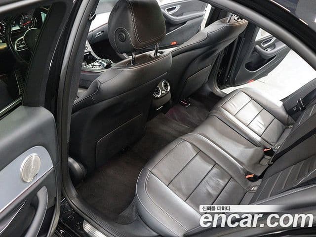 Mercedes-Benz E-класс W213 Avantgarde, 2020 16