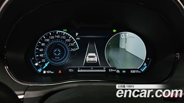 Genesis GV70, 2022 8